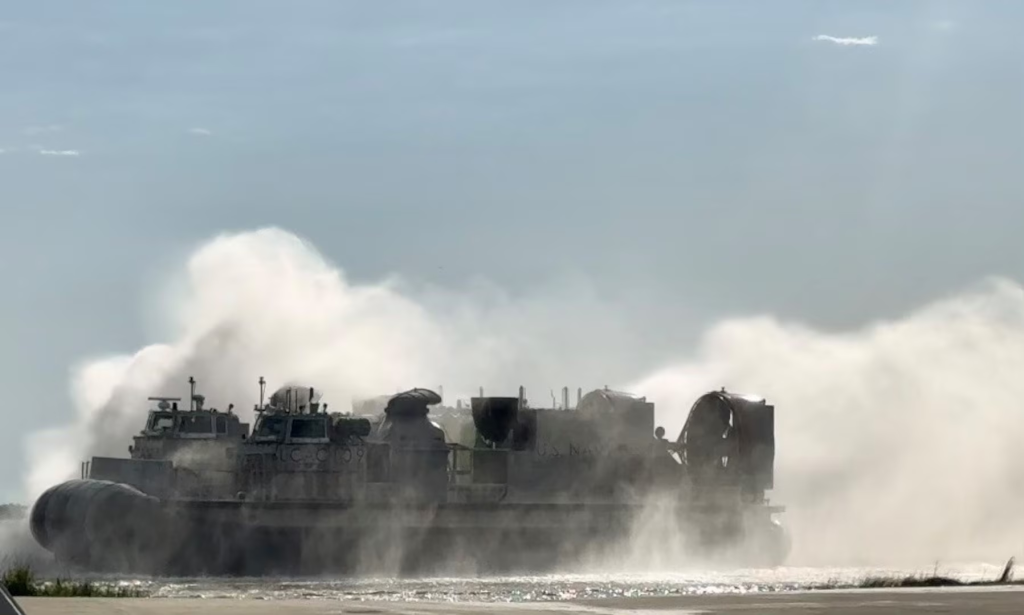 미 해군 SSC, LCAC 109 인도 승인
